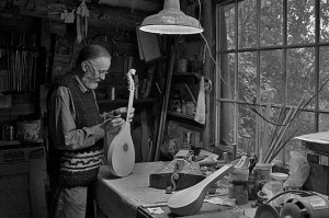 In Memoriam Marcelo García Morillo, luthier de música antigua