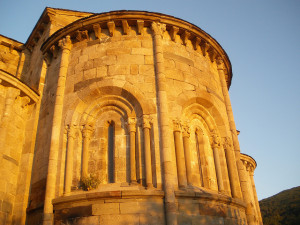 Las Cantigas iluminan San Martín de Castañeda