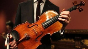 Un Stradivarius de 33 millones de euros se queda sin comprador