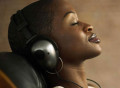 La música nos emociona, nos da placer y nos ayuda a controlar el sistema nervioso