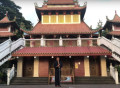 Rodrigo Rodríguez interpreta el shakuhachi en el templo Ma-Cho, La Gema del Taoísmo