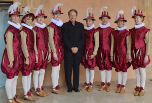 Valencia inicia el proceso para declarar la Danza de los Infantillos como Bien de Interés Cultural