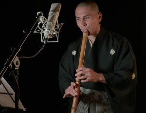 Rodrigo Rodríguez y la poética folk del paisaje en 秋の山唄 (Aki no Yama Uta)