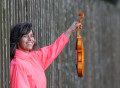 Entrevista a Amandine Beyer, violinista: «la música barroca tiene un gusto bastante contemporáneo de fácil acceso para una audiencia no especializada»